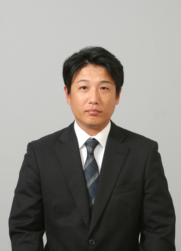 飯田哲弘